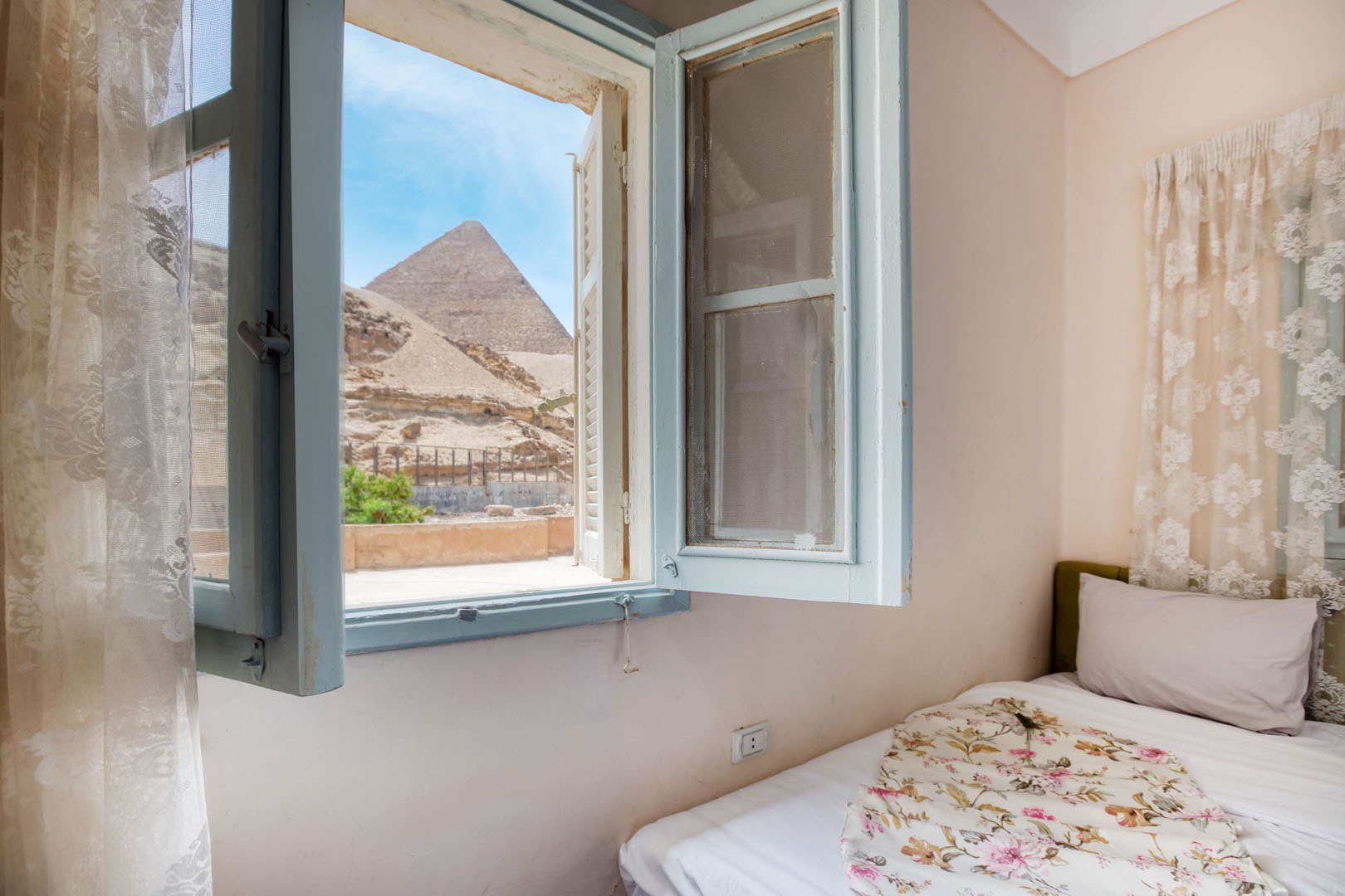 Family Room - Pyramids View